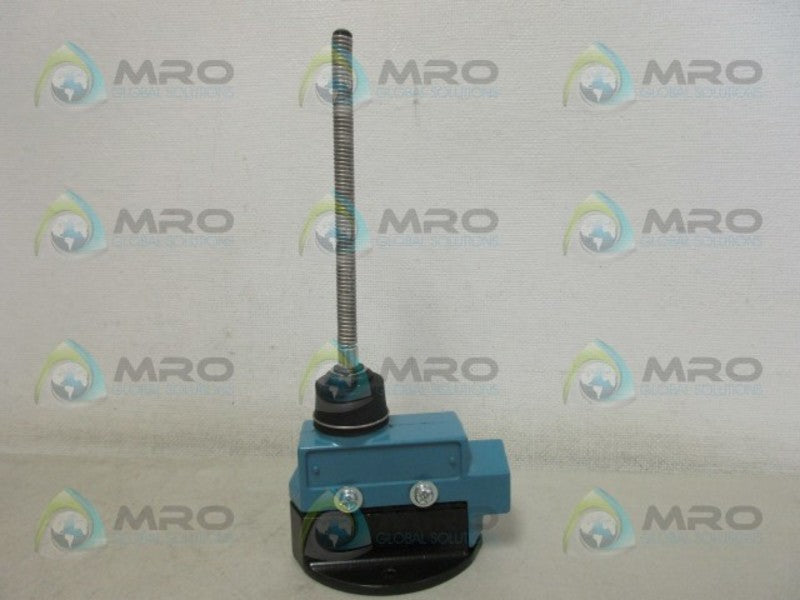 HONEYWELL BZV6-2RN18 WOBBLE LIMIT SWITCH *NEW IN BOX*
