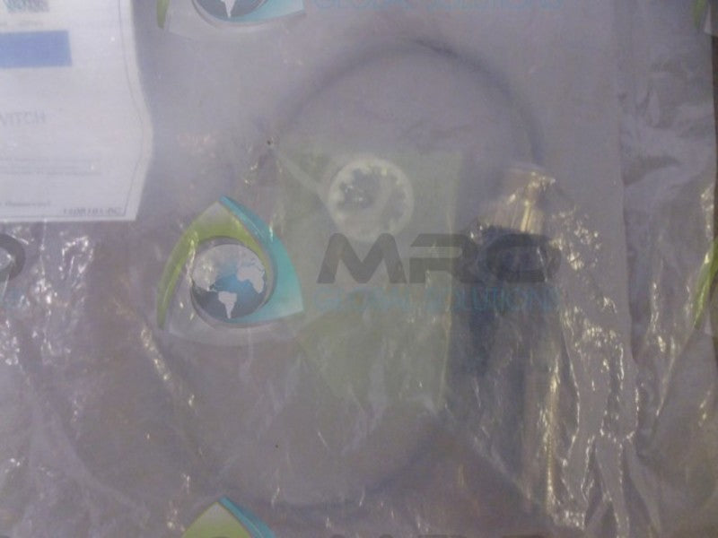 OMRON E2E-X3D1-M1GJ PROXITIMITY SWITCH *NEW IN BOX*