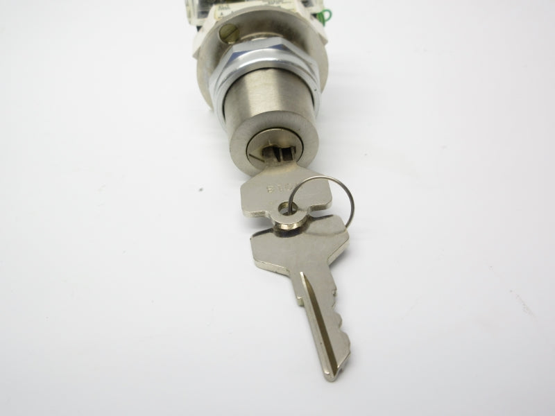 ALLEN BRADLEY 800T-J631KC1 SER. T NSNP