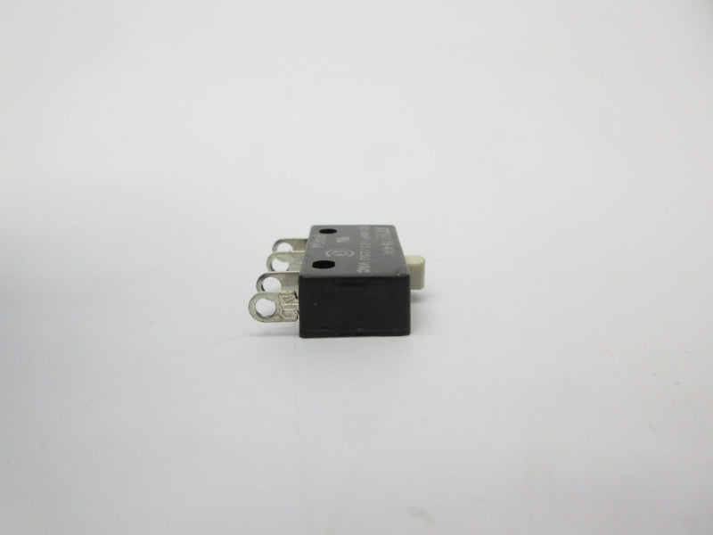ITW 16-404 125/250VAC 10.1A NSNP