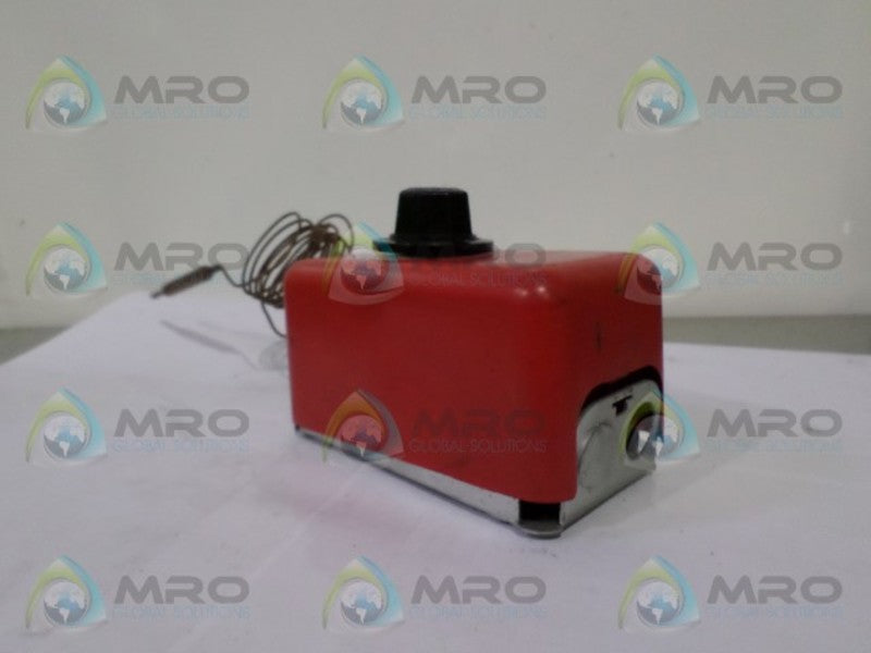 CHROMALOX 300-048518-005 CONTROLLER  UNMP