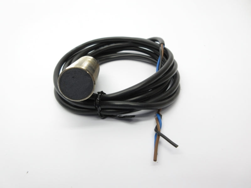 TELEMECANIQUE XS618B1PAL2 12-48V NSNP