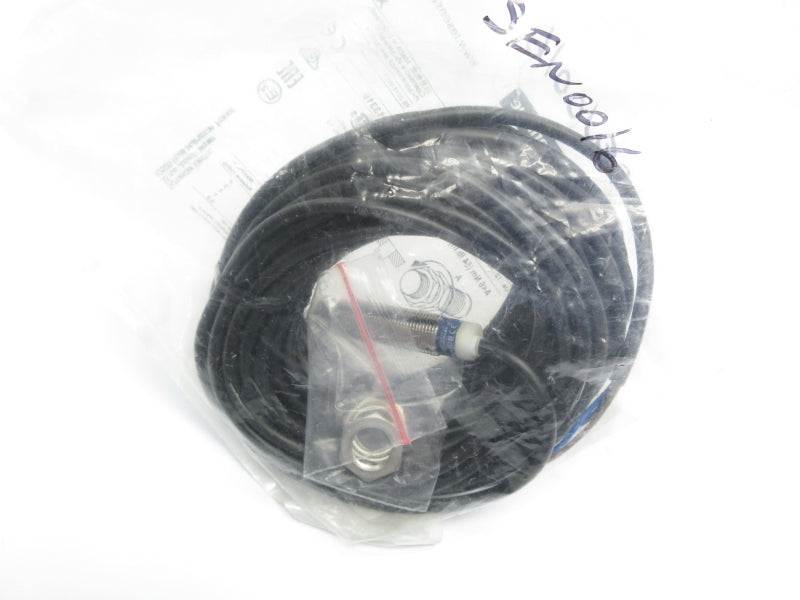 TELEMECANIQUE XS612B1PAL10 12-48V NSMP