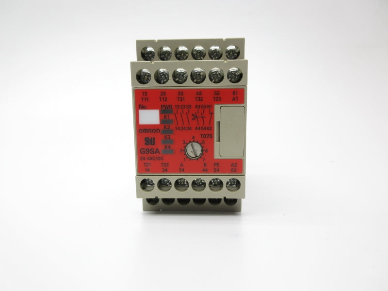 OMRON G9SA-321-T075 24VAC/DC  NSMP