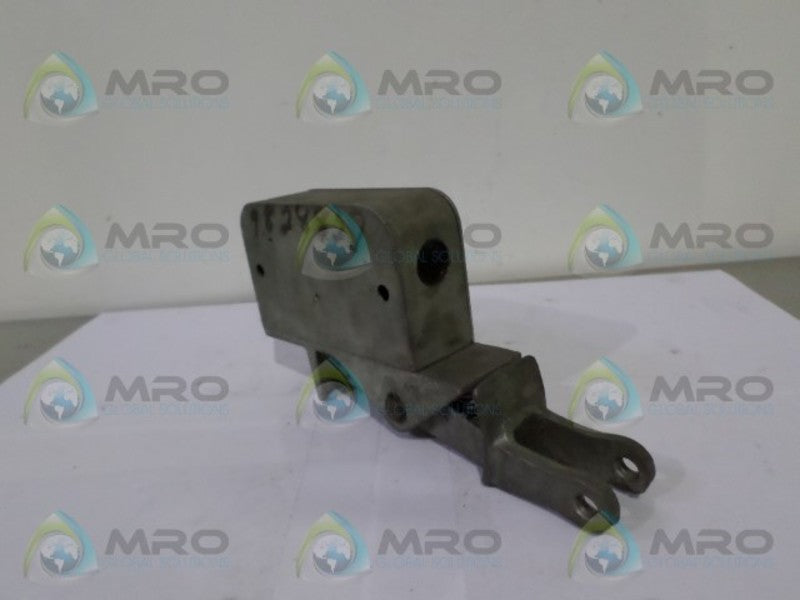 DOVER 62883 250V 15A  UNMP