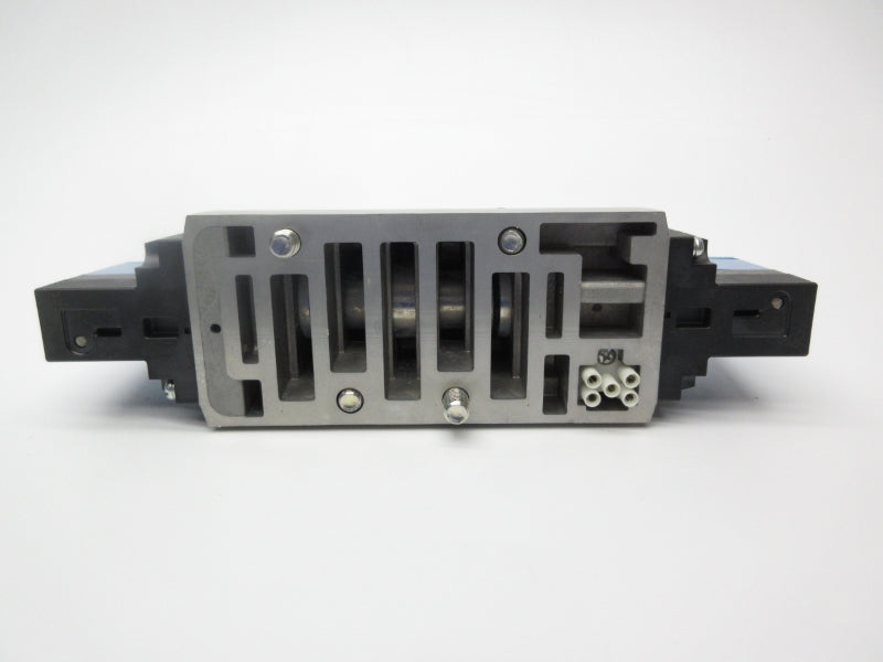 SMC VSR8-10-FJG-D-3EZ-V1 24VDC 0.075A 142PSI NSNP