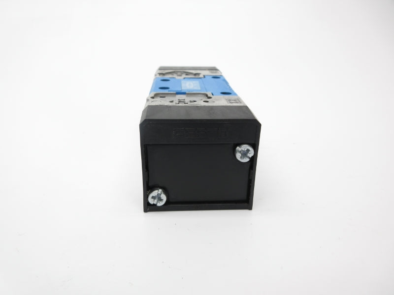 FESTO VL-5/3G-D-1-C 151010 13.7-240PSI (AS PICTURED) NSNP