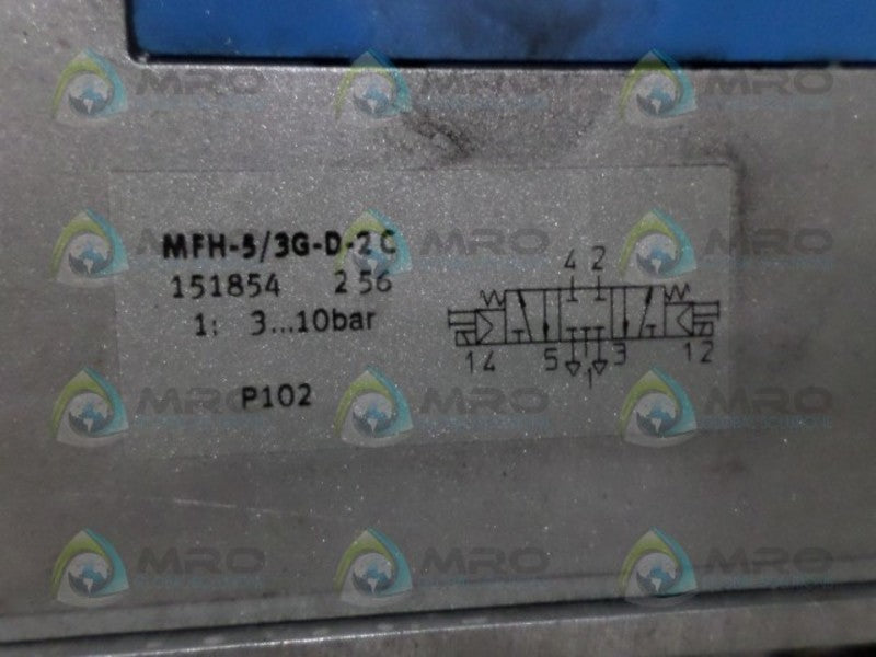 FESTO MFH-5/3G-D-2C SOLENOID VALVE (AS PICTURED)  UNMP