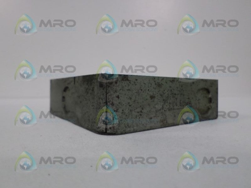 HONEYWELL R4795 MOUNTING BASE  UNMP