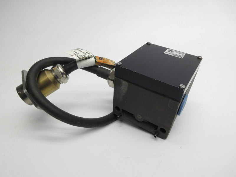 BALLUFF BNS813-B06-L12-61-A-22-06 UNMP