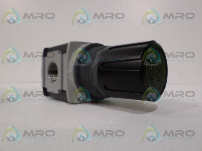 PARKER P32HA94BNNP AIR REGULATOR  NSMP