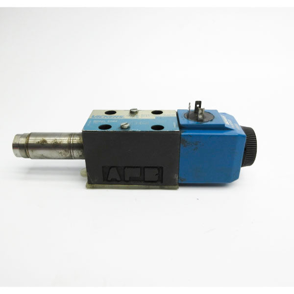 VICKERS DG4V38CVMUA661 02-144961 110V 5000PSI (AS PICTURED) UNMP