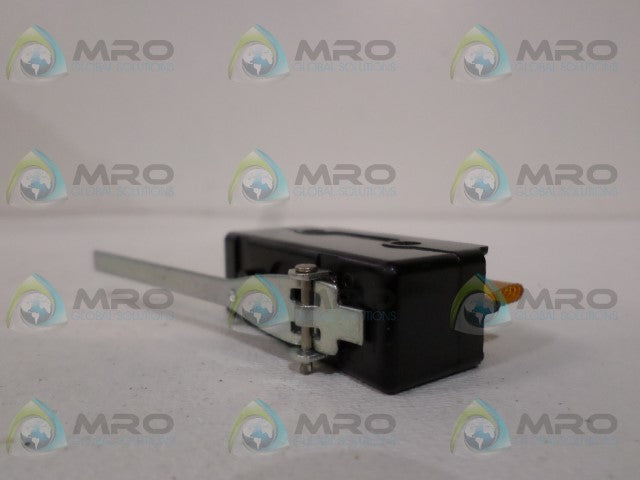 MICROSWITCH DT-2RV3-A7 NSNP