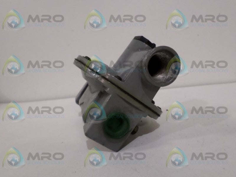 Fisher R522-4 REGULATORS  UNMP