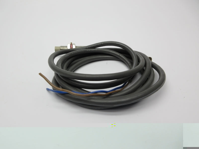 OMRON TL-X5MY1 45-260VAC UNMP