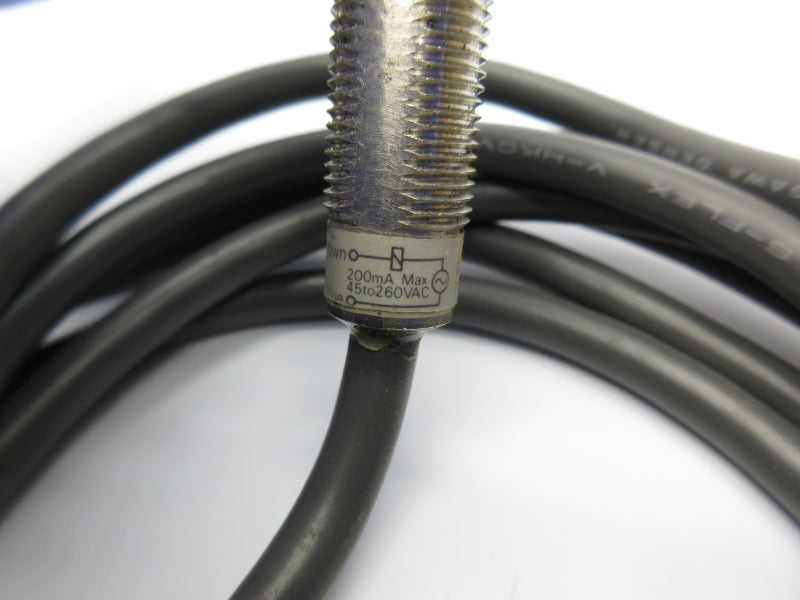 OMRON TL-X5MY1 45-260VAC UNMP