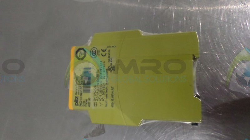 PILZ PNOZX124VAC/DC3n/o1n/c 774300 SAFETY RELAY * NEW IN ORIGINAL PACKAGE *