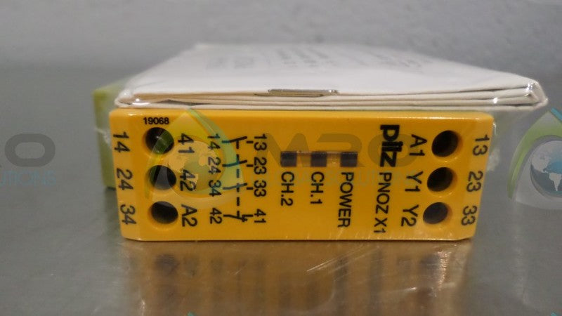 PILZ PNOZX124VAC/DC3n/o1n/c 774300 SAFETY RELAY * NEW IN ORIGINAL PACKAGE *