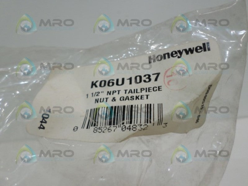 HONEYWELL K06U1037 1 1/2" NPT TAILPIECE NUT & GASKET * NEW IN FACTORY BAG *