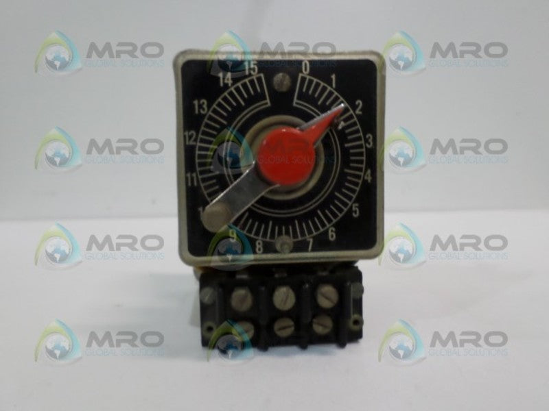 INDUSTRIAL MRO J-4879-15M INDUSTRIAL TIMER 115V *USED*