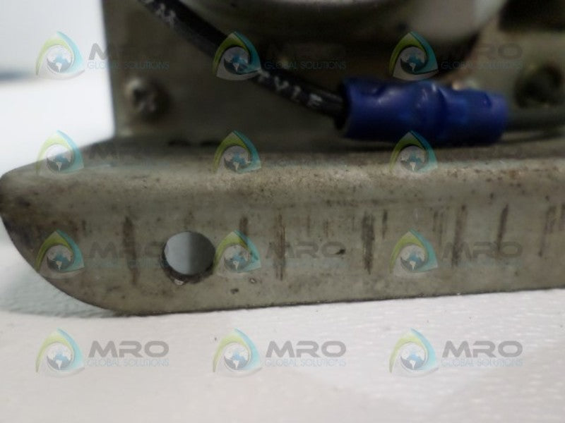 INDUSTRIAL MRO J-4879-15M INDUSTRIAL TIMER 115V *USED*