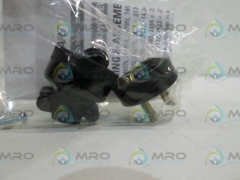 ARROW HART 7428N PLUG MIDGET  NSMP