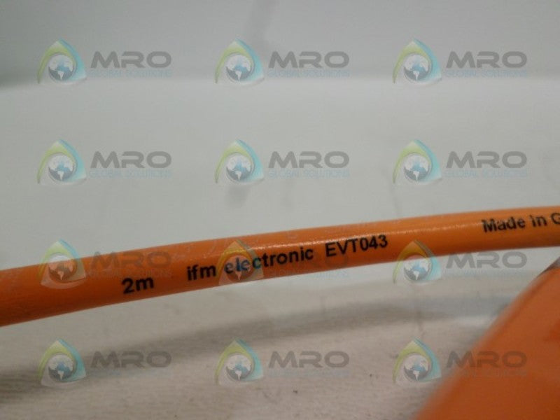 IFM EFECTOR EVT043 CABLE CONNECTOR *NEW NO BOX*