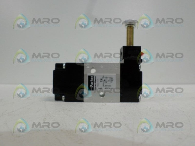 PARKER 8L302-032 SOLENOID VALVE *NEW NO BOX*