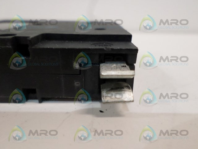 SCHNEIDER QO110VSC10 CIRCUIT BREAKER 10A *USED*