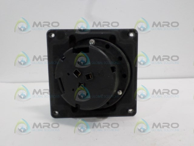 LEGRAND HYPRA 52702 PANEL MOUNTING SOCKET *NEW NO BOX*