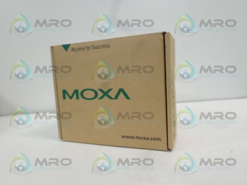 MOXA EDS-305-M-SC ETHERNET SWITCH *NEW IN BOX*