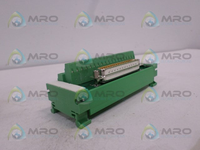 PHOENIX CONTACT UM45-D37SUB/S 2962803 *NEW IN BOX*