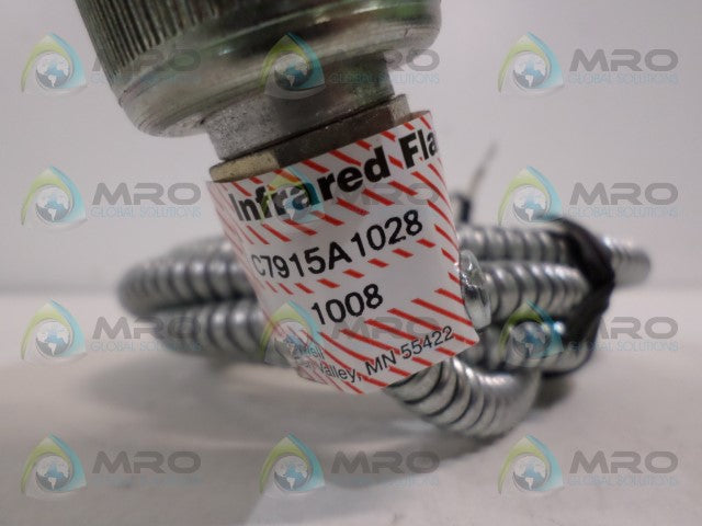 HONEYWELL C7915A1028 INFRARED FLAME DETECTOR *NEW NO BOX*