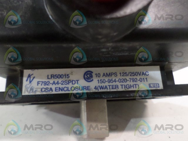 KEYSTONE F792-A4-2SPDT 150-954-020-792-011 PNEUMATIC ACTUATOR *NEW NO BOX*