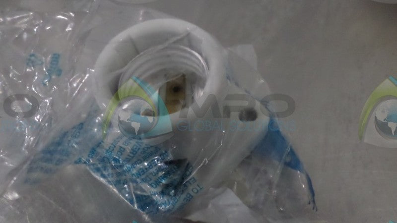 LEVITON 19062 LAMPHOLDER  NSNP IN BAG