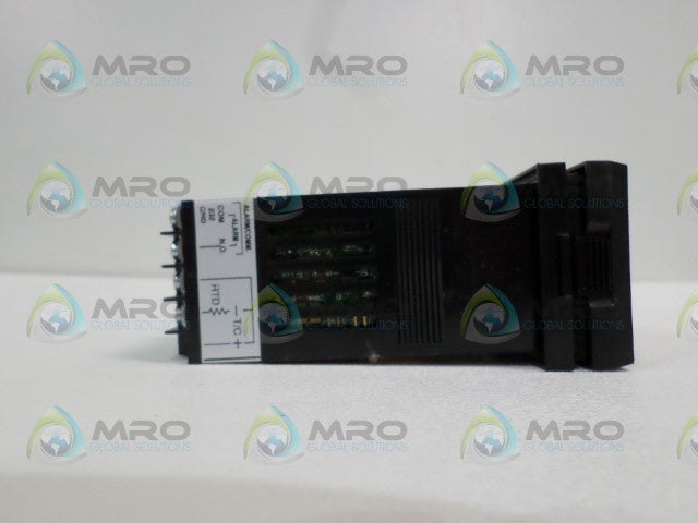 ATHENA M16C-T-S-0-10 TEMPERATURE CONTROLLER *NEW NO BOX*