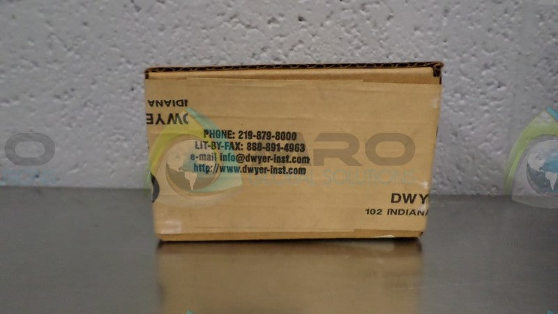 DWYER SFI-100-3/4 *FACTORY SEALED*