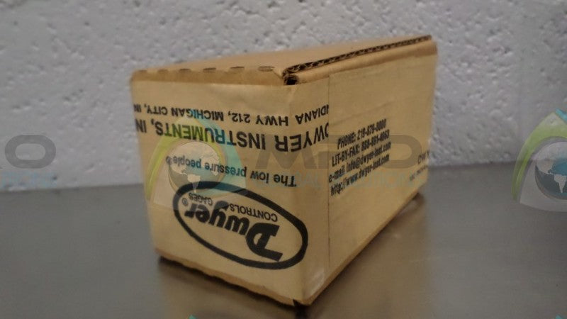 DWYER SFI-100-3/4 *FACTORY SEALED*