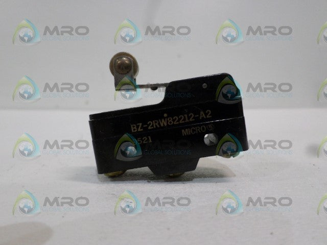 MICROSWITCH BZ-2RW82212-A2 LIMIT SWITCH *NEW NO BOX*