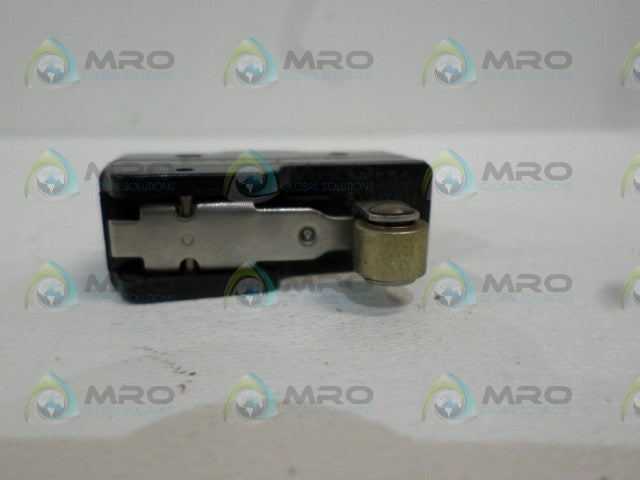 MICROSWITCH BZ-2RW82212-A2 LIMIT SWITCH *NEW NO BOX*