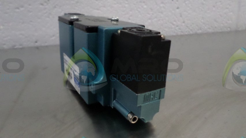 MAC 82A-EA-000-TM-DAAP-1DA SOLENOID VALVE *NEW IN BOX*