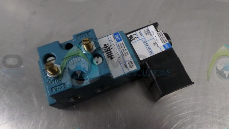 MAC 712C-12-PI-111JJ VALVE *USED*