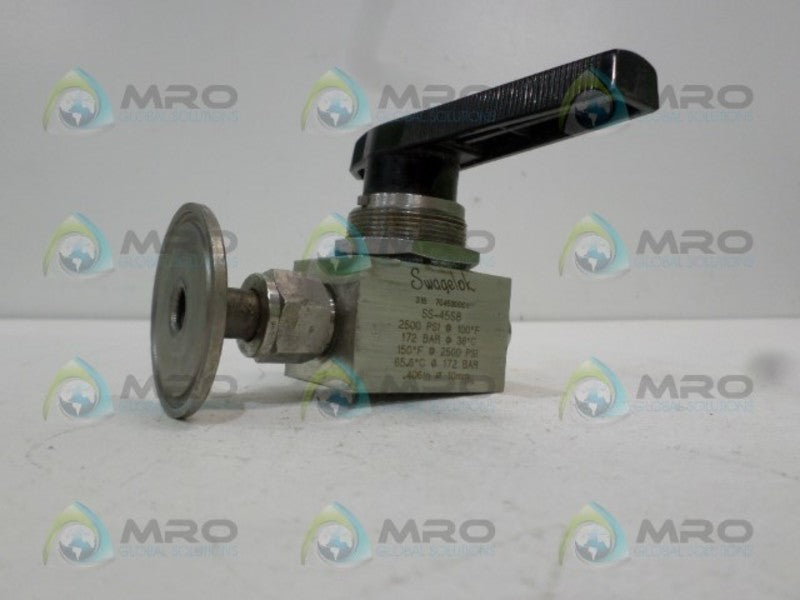 SWAGELOK SS-45S8 BALL VALVE *USED*