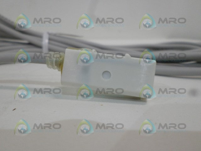 TAIYO AX205CE-1 REED SWITCH *NEW NO BOX*