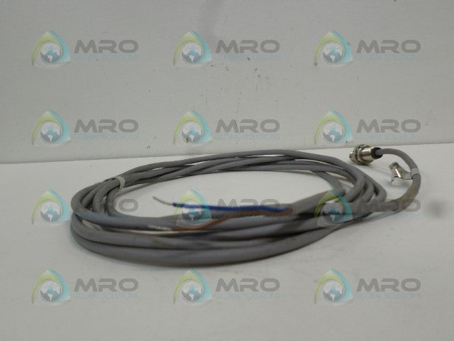 BALLUFF BR31202D-3 PROXIMITY SENSOR *NEW NO BOX*