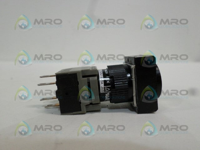 FUJI ELECTRIC AH165-J2A SELECTOR SWITCH (NO KEY) *NEW NO BOX*