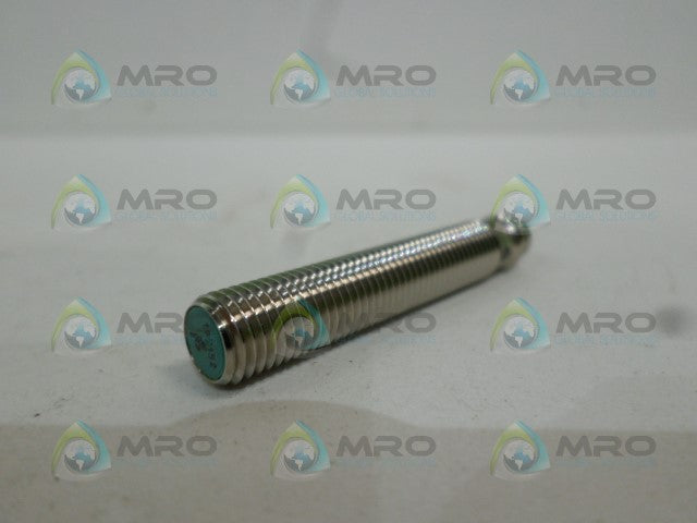 PEPPERL+FUCHS NBB1,5-8GM40-E2-V3 197152 PROXIMITY SENSOR *NEW IN FACTORY BAG*