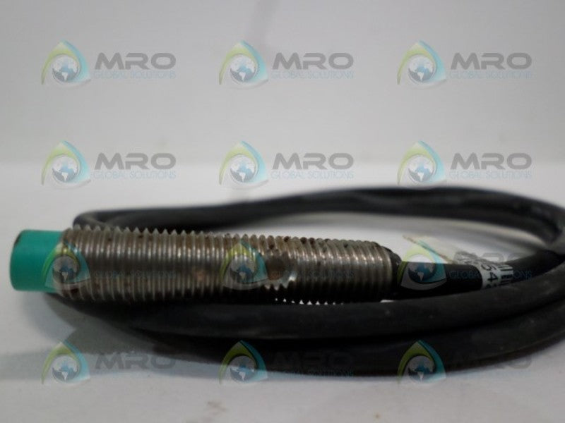 PEPPERL+FUCHS NJ2-8GM40-E3 19804S PROXIMITY SENSOR UNMP