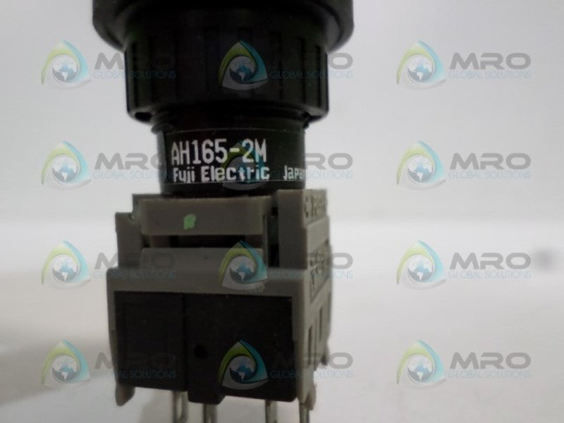 FUJI ELECTRIC AH165-2M PUSHBUTTON SWITCH NSNP