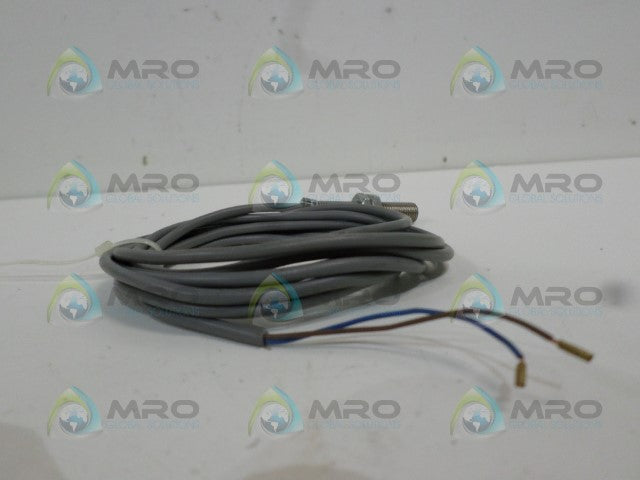 PEPPERL+FUCHS NBB1,5-8GM40-Z0 88534 PROXIMITY SENSOR *NEW NO BOX*